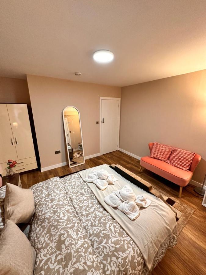 Canary Wharf Single Double And En-Suite Rooms London Exterior foto