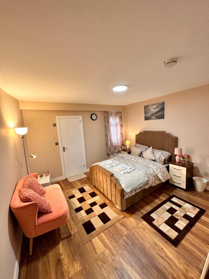 Canary Wharf Single Double And En-Suite Rooms London Exterior foto